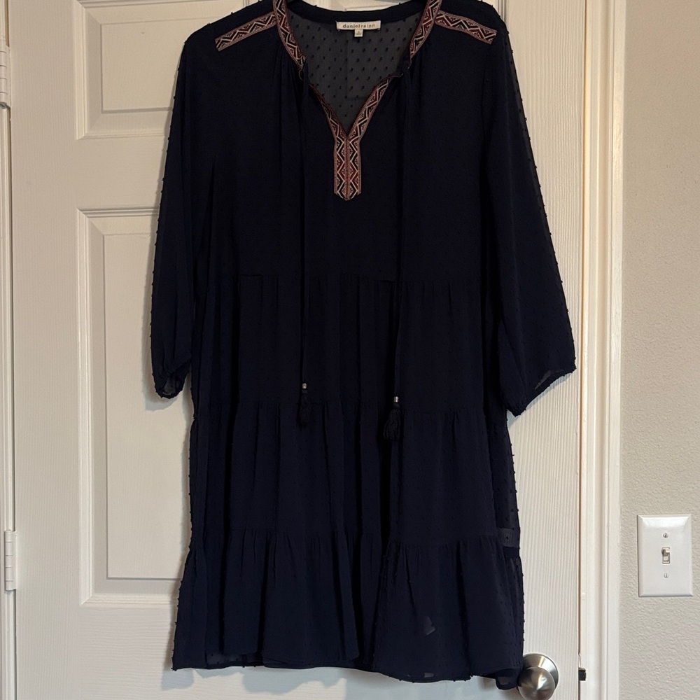 Daniel Rainn Dark Blue Drees with Red Details